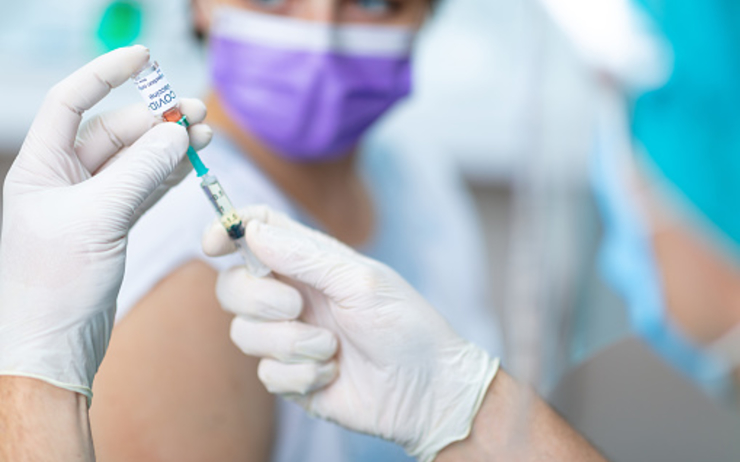 Covid-19: L'Italie démarre la troisième dose du vaccin